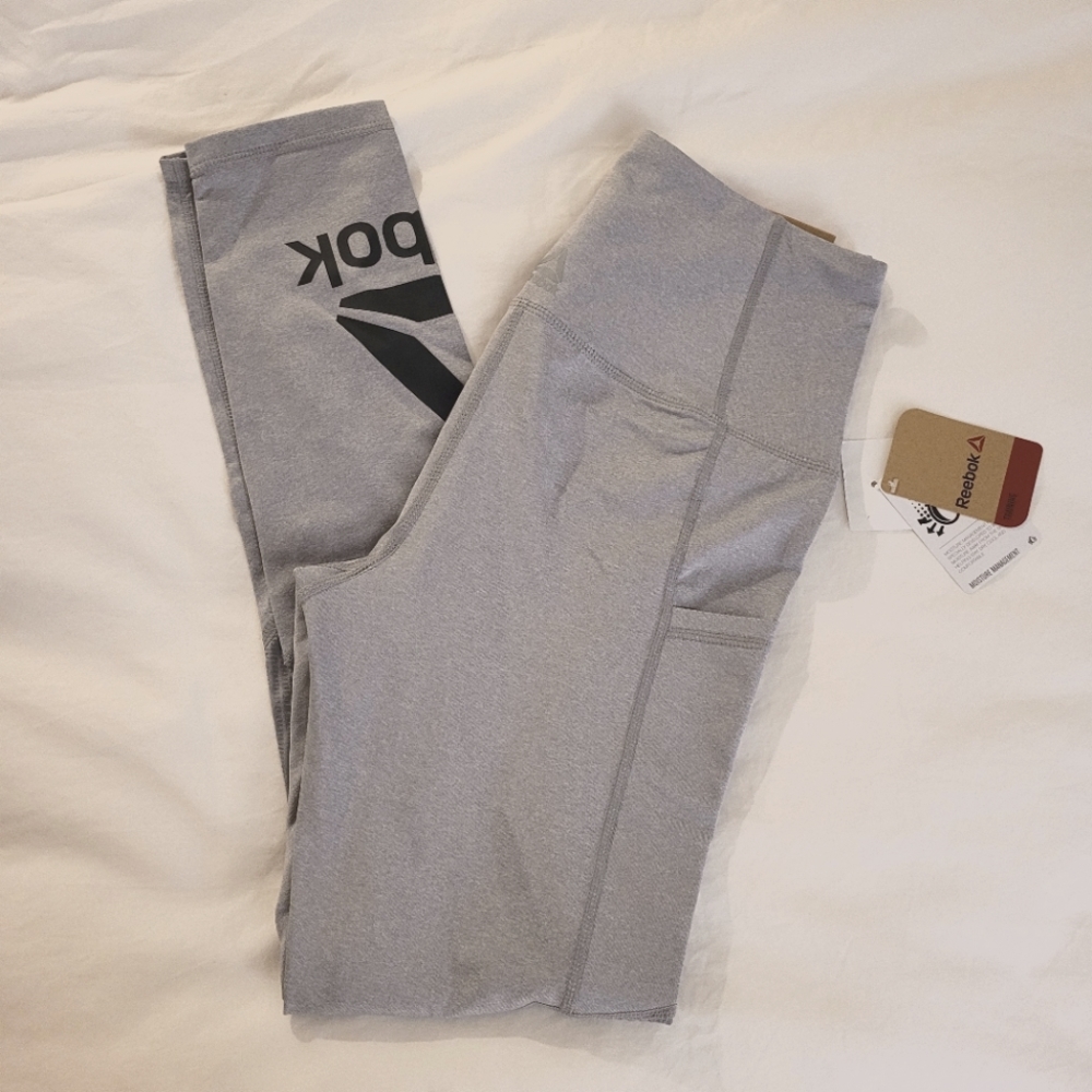 Reebok high rise 7/8 leggings size small